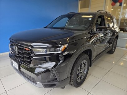 New 2025 Honda Pilot TrailSport
