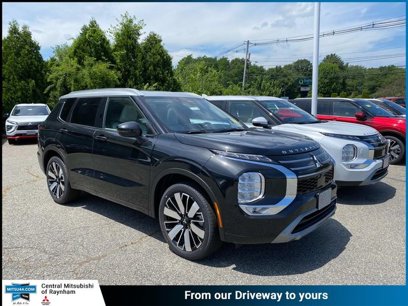 New 2025 Mitsubishi Outlander AWD