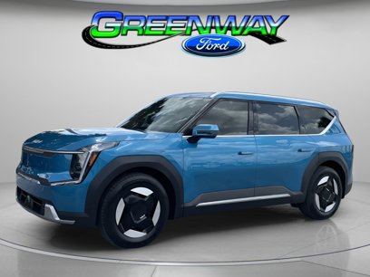 Used 2025 Kia EV9 Wind