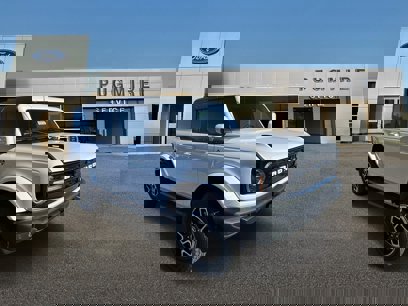 New 2024 Ford Bronco Outer Banks