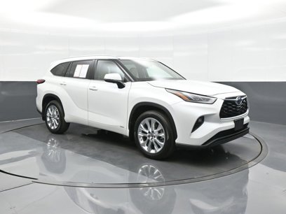 Used 2022 Toyota Highlander Limited