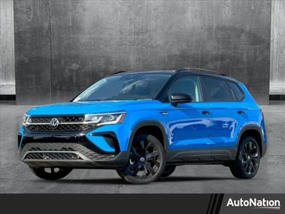New 2025 Volkswagen Taos SE