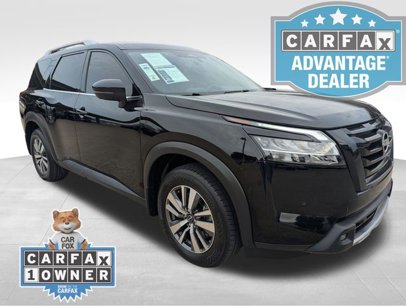 Used 2024 Nissan Pathfinder SL w/ Lighting Package (N92)