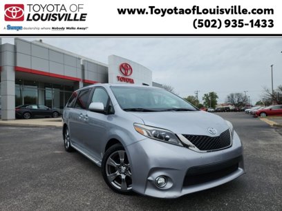 Used 2017 Toyota Sienna SE