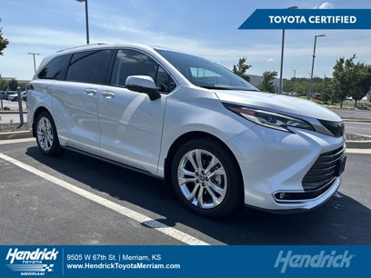 Certified 2023 Toyota Sienna Platinum