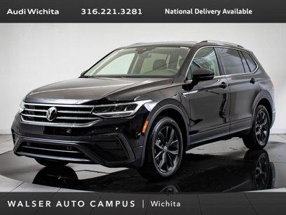 Used 2024 Volkswagen Tiguan SE w/ Panoramic Sunroof Package