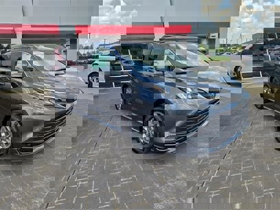 New 2025 Toyota Sienna LE