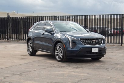 Certified 2021 Cadillac XT4 Luxury w/ Driver Awareness Package