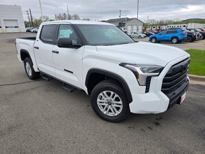 New 2025 Toyota Tundra SR5
