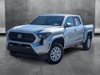 New 2025 Toyota Tacoma SR5