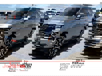 Used 2025 Chevrolet Suburban High Country