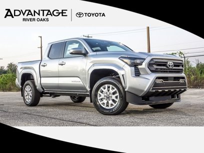 New 2024 Toyota Tacoma SR5