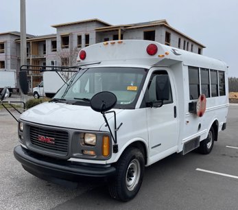 Used 2000 GMC Savana 3500 w/ Cold-Climate Pkg