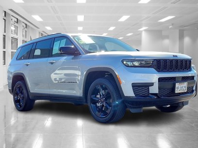 Used 2023 Jeep Grand Cherokee L Laredo