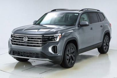 New 2025 Volkswagen Atlas SE