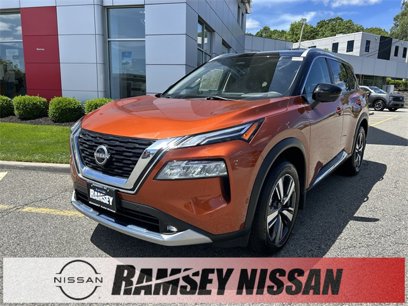 Used 2022 Nissan Rogue Platinum w/ Head-Up Display Package