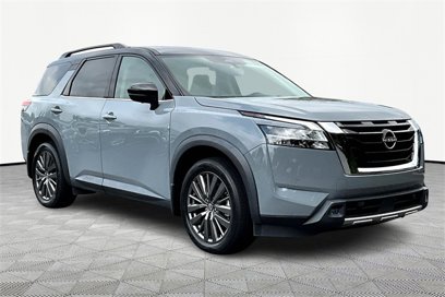 Used 2022 Nissan Pathfinder SL