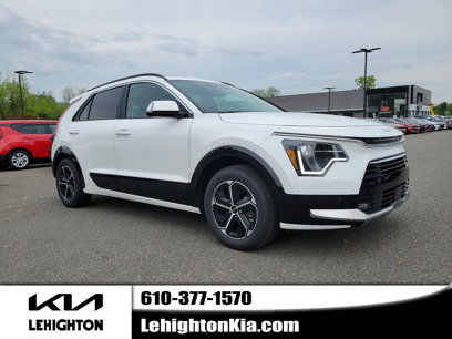 Used 2024 Kia Niro SX