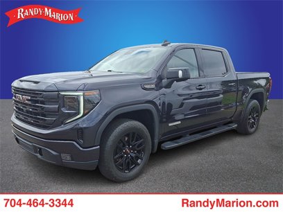 Used 2022 GMC Sierra 1500 Elevation w/ Elevation Premium Package