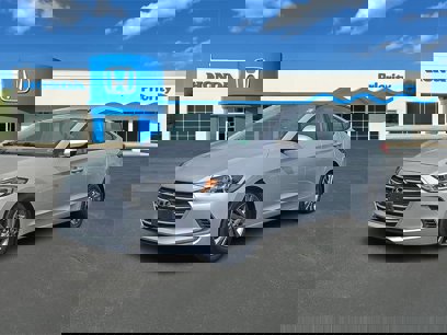 Used 2017 Hyundai Elantra SE