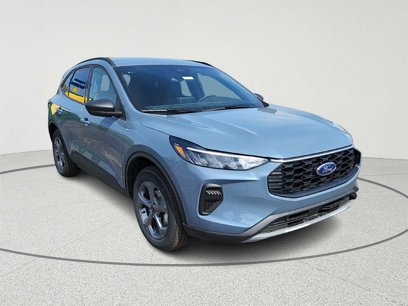 New 2025 Ford Escape ST-Line w/ Cold Weather Package