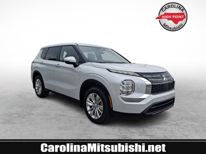 New 2025 Mitsubishi Outlander ES