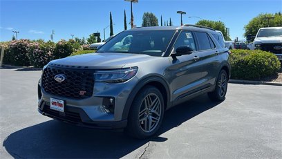 New 2025 Ford Explorer ST