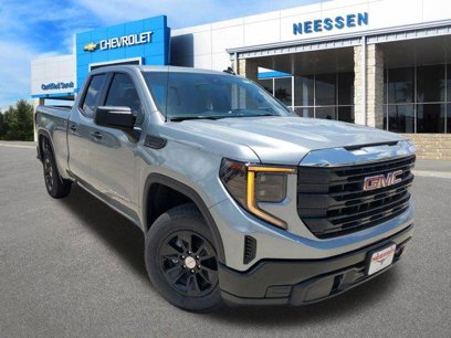 New 2025 GMC Sierra 1500 Pro w/ Pro Value Package