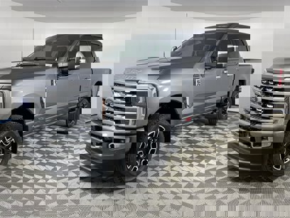 Certified 2024 Ford F350 Platinum w/ FX4 Off-Road Package