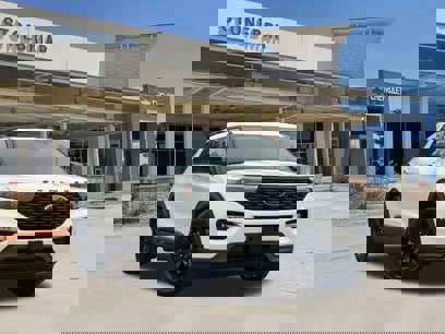 Used 2023 Ford Explorer ST-Line w/ Class IV Trailer Tow Package