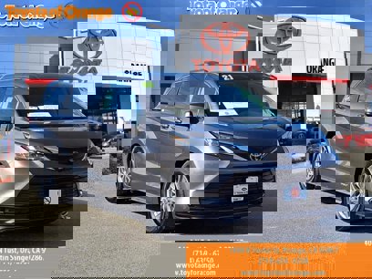 Certified 2021 Toyota Sienna LE w/ LE Plus Package