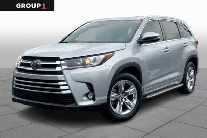 Used 2017 Toyota Highlander Limited
