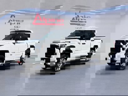 Used 2022 Toyota Tundra SR5 w/ SR5 Convenience Package