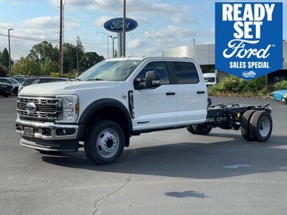 New 2024 Ford F550 2WD Crew Cab Super Duty w/ XL Chrome Package