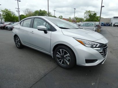New 2025 Nissan Versa SV w/ Trunk Package