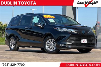 Certified 2024 Toyota Sienna XLE