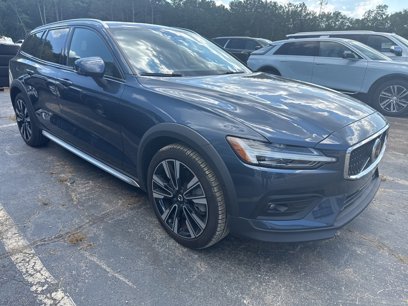 Used 2023 Volvo V60 B5 Cross Country Ultimate w/ Climate Package