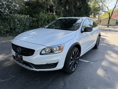 Used 2018 Volvo V60 T5 Cross Country w/ Convenience Package