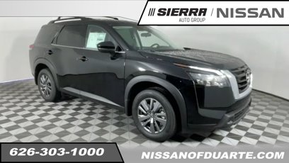 New 2025 Nissan Pathfinder SV