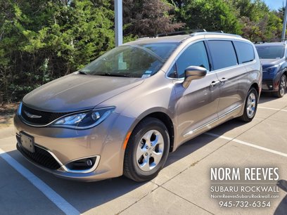 Used 2017 Chrysler Pacifica Touring-L Plus
