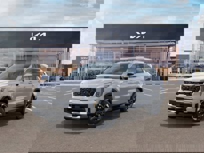New 2025 Kia Sorento S