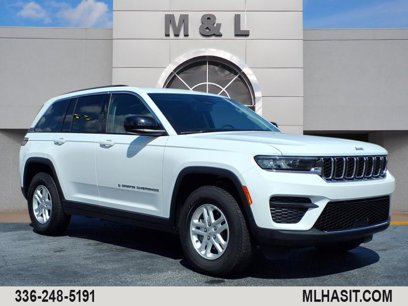 Certified 2024 Jeep Grand Cherokee Laredo w/ Trailer Tow Package