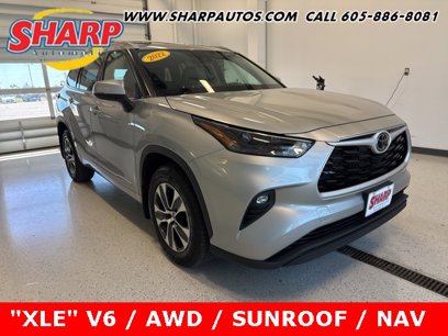 Used 2022 Toyota Highlander XLE