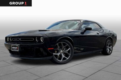 Used 2015 Dodge Challenger SXT w/ Driver Convenience Group