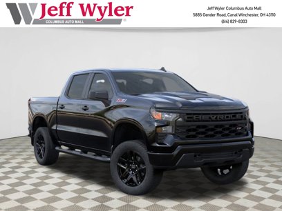 New 2025 Chevrolet Silverado 1500 Custom Trail Boss w/ Turbomax Blackout Package