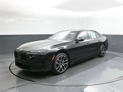 New 2025 BMW 750e xDrive w/ Executive Package