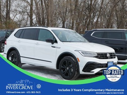 New 2024 Volkswagen Tiguan SE R-Line