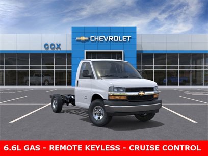 New 2025 Chevrolet Express 3500 w/ Power Convenience Package