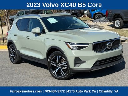 Used 2023 Volvo XC40 B5 Core