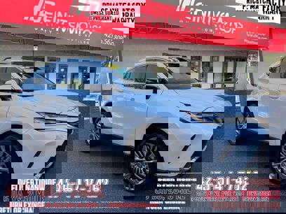 Used 2023 Toyota Venza XLE